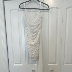 Elliatt linda dress in ivory